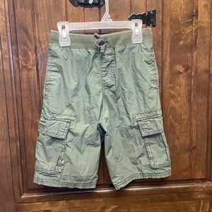 Old Navy boys shorts, size M (8), color: army green